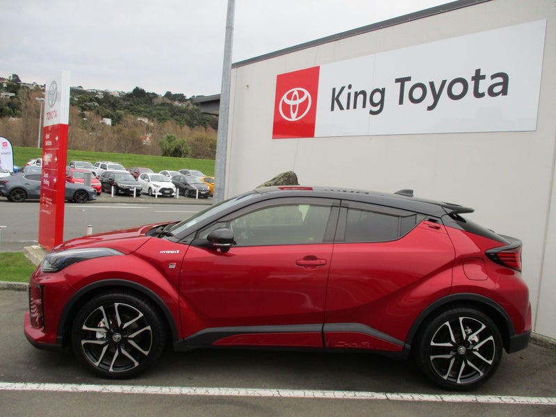 2019 Toyota C-HR 1.8 Hybrid GR Sport + Warranty* image 2