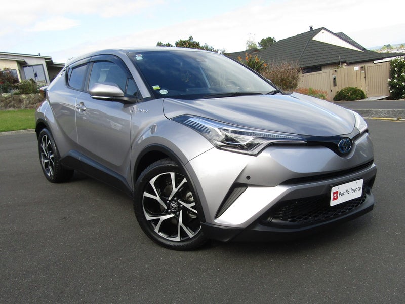 2019 Toyota C-HR 1.8 Hybrid S LED image 1