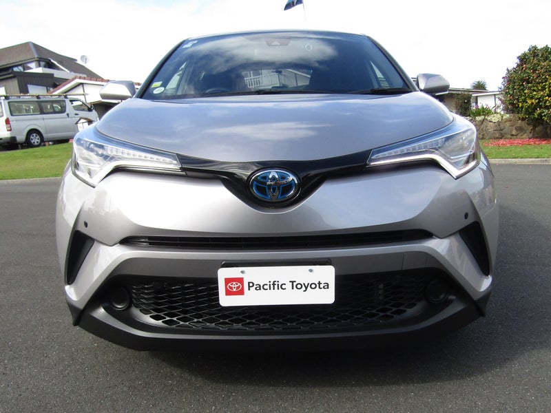 2019 Toyota C-HR 1.8 Hybrid S LED image 2