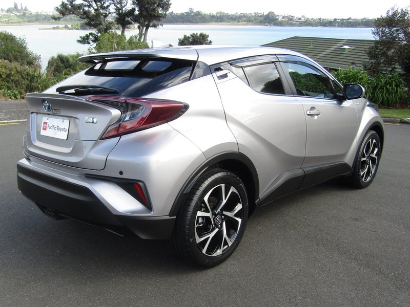 2019 Toyota C-HR 1.8 Hybrid S LED image 5