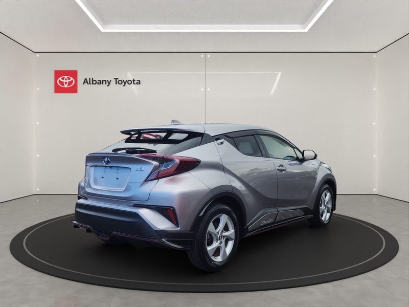 2019 Toyota C-HR 1.8 Hybrid S LED Package 5 Dr... image 3