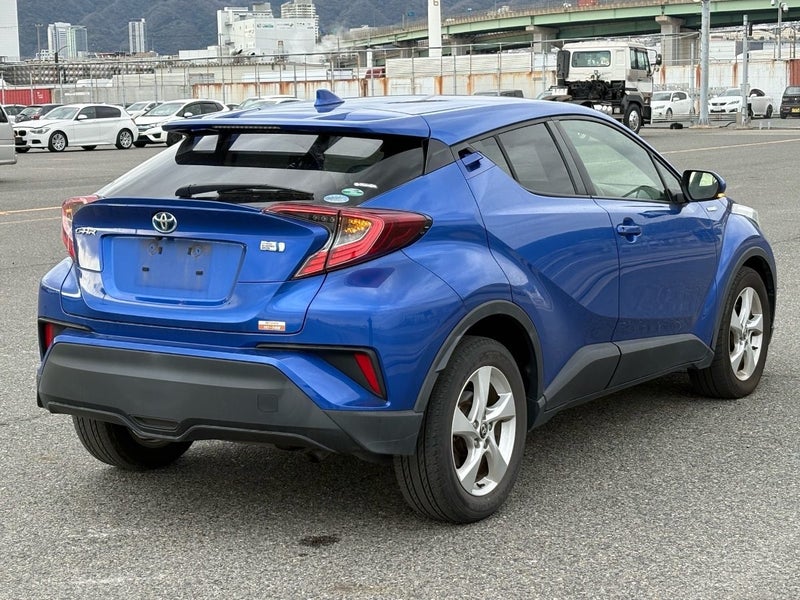 2019 Toyota C-HR 1.8 Hybrid S LED Package image 4