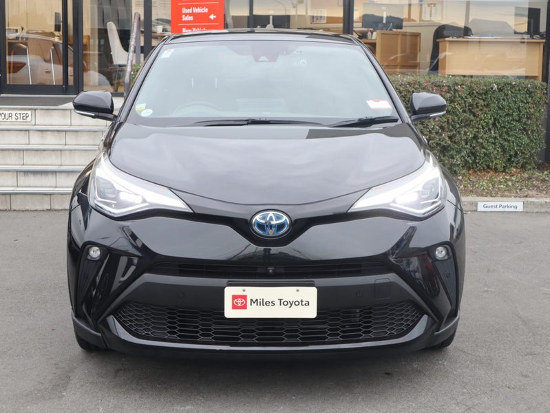 2019 Toyota C-HR G SPEC HYBRID CHR, Leather image 2