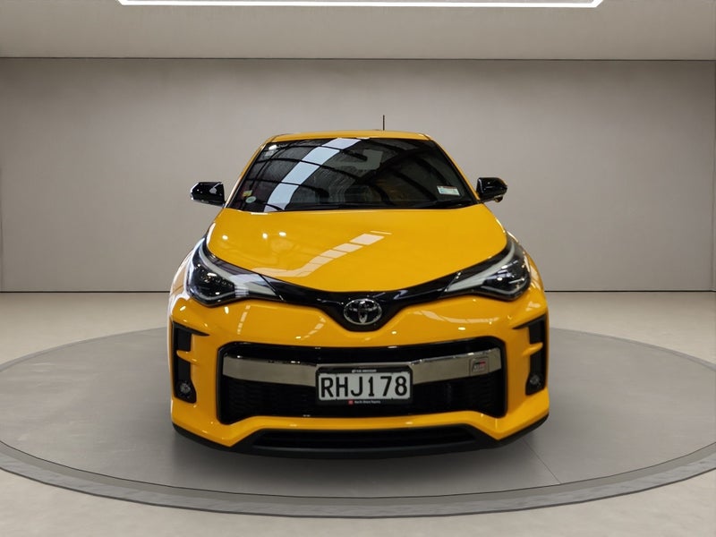 2019 Toyota C-HR GR Sport 1.8L Hybrid 2WD SUV image 2