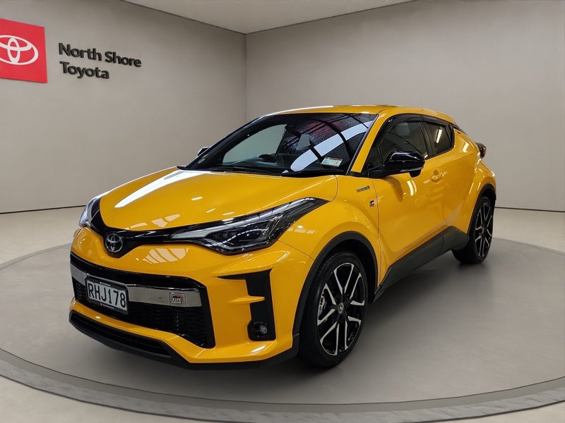 2019 Toyota C-HR GR Sport 1.8L Hybrid 2WD SUV image 3