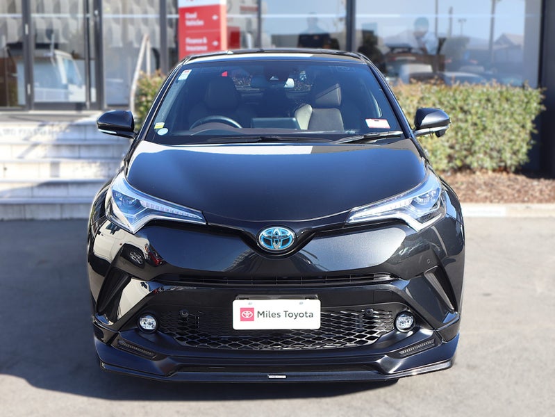2019 Toyota C-HR Hybrid G, Push Start image 2