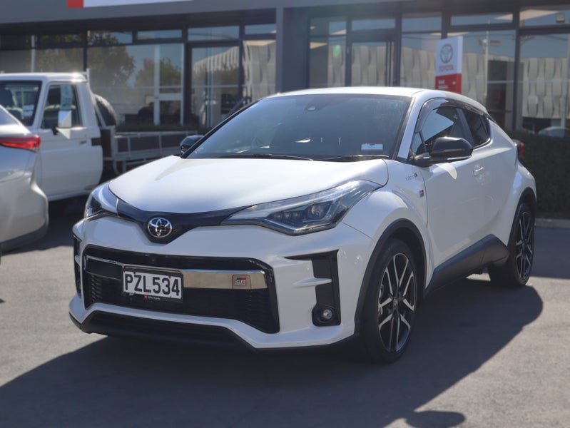 2019 Toyota C-HR HYBRID GR, 360 Camera image 3