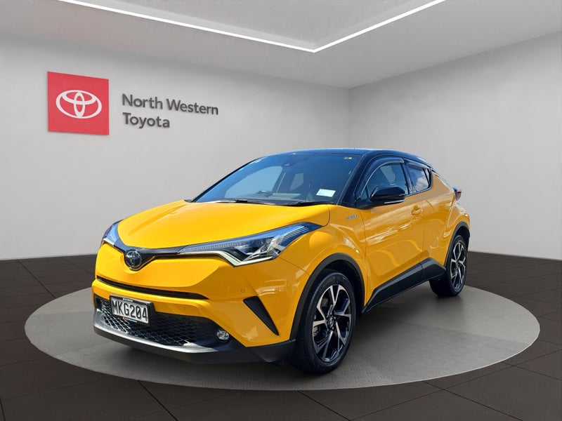 2019 Toyota C-HR Limited 1.2L Turbo 2WD SUV image 3
