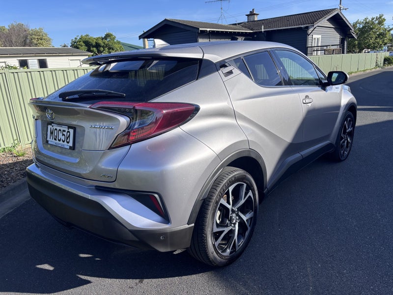 2019 Toyota C-HR Limited 1.2PT CVT AWD SUV/5D/5... image 3