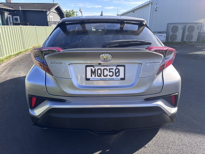 2019 Toyota C-HR Limited 1.2PT CVT AWD SUV/5D/5... image 4