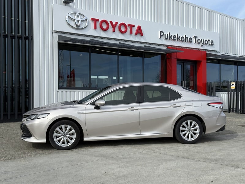 2019 Toyota Camry GX 2.5P HYBRID ECVT FWD Sedan... image 4
