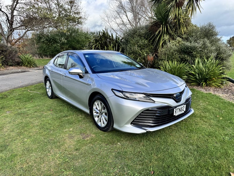 2019 Toyota Camry GX 2.5P Hybrid FWD Sedan image 3