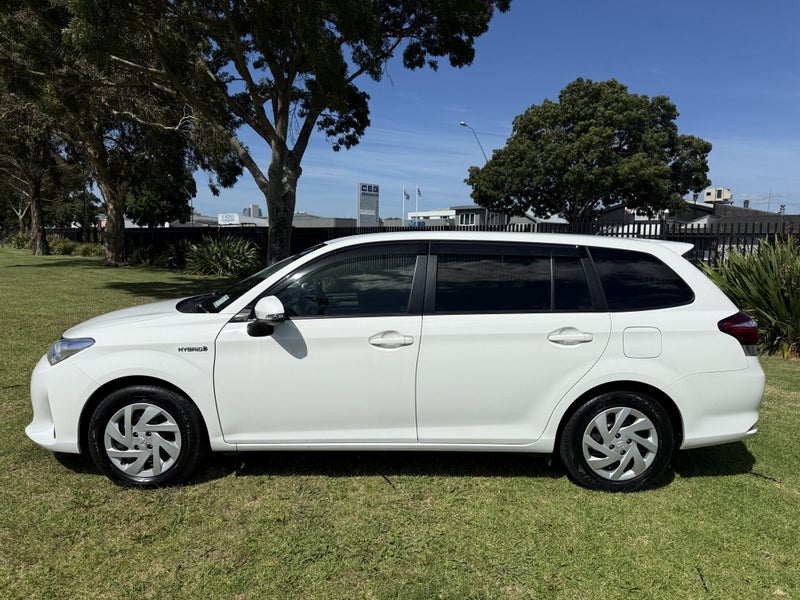 2019 Toyota Corolla 1.5 Hybrid CVT Automatic 2W... image 4