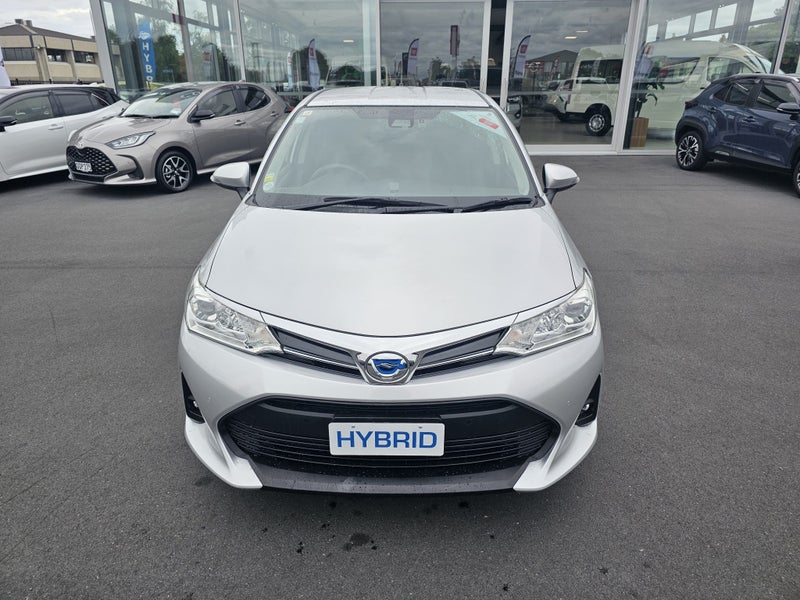 2019 Toyota Corolla 1.5 Hybrid Wagon image 3