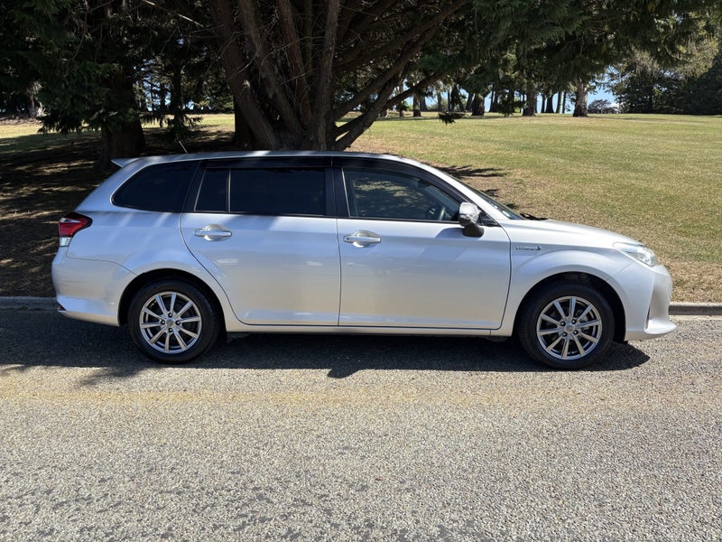 2019 Toyota Corolla 1.5 Hybrid Wagon CVT 2WD image 3