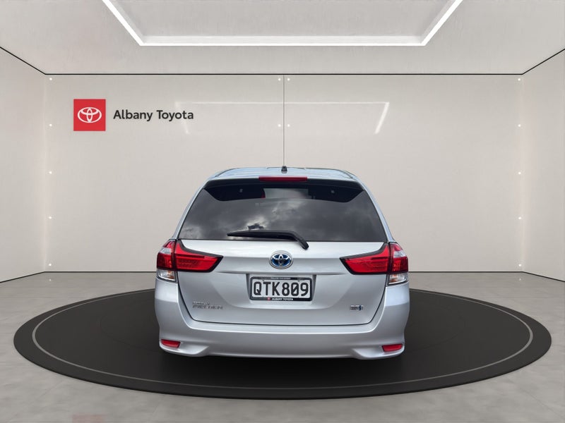 2019 Toyota Corolla 1.5 Hybrid Wagon CVT 2WD (N... image 4