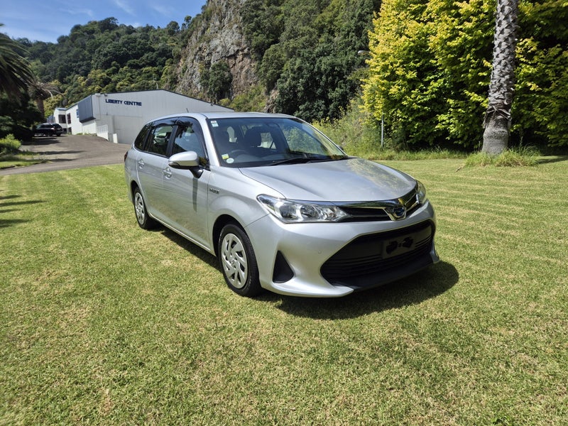 2019 Toyota Corolla 1.5P Hybrid Wagon image 3
