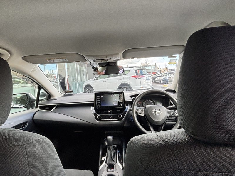2019 Toyota Corolla 1.8 HYBRID ECONOMICAL SEDAN image 2