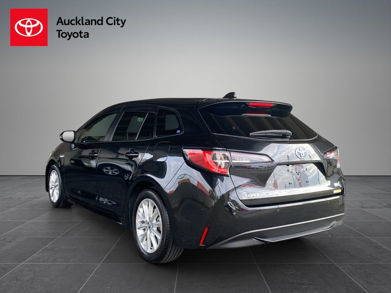 2019 Toyota Corolla 1.8 Hybrid S Touring 5 Dr W... image 5