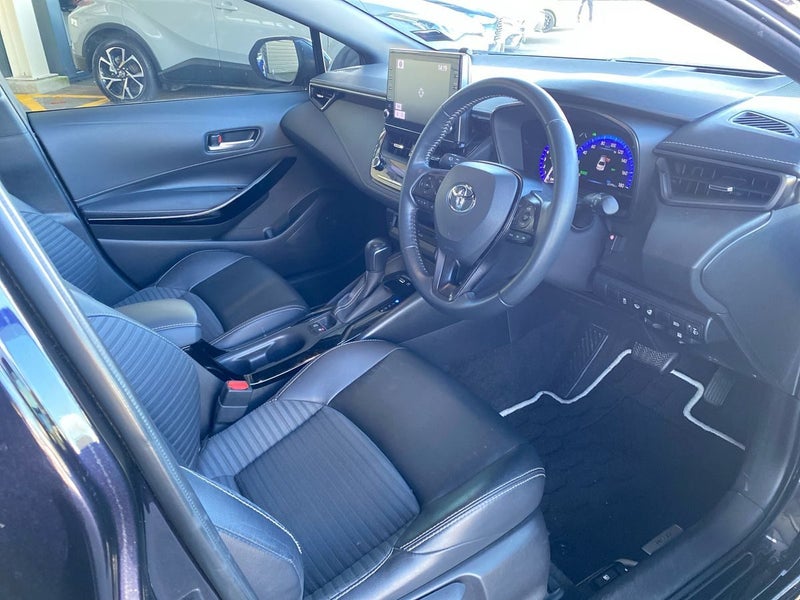 2019 Toyota Corolla 1.8 Hybrid WxB 4 Dr Sedan C... image 4