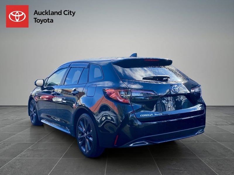 2019 Toyota Corolla 1.8 Hybrid WxB 5 Dr Wagon C... image 5