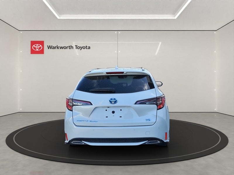 2019 Toyota Corolla 1.8 Hybrid WxB 5 Dr Wagon C... image 5