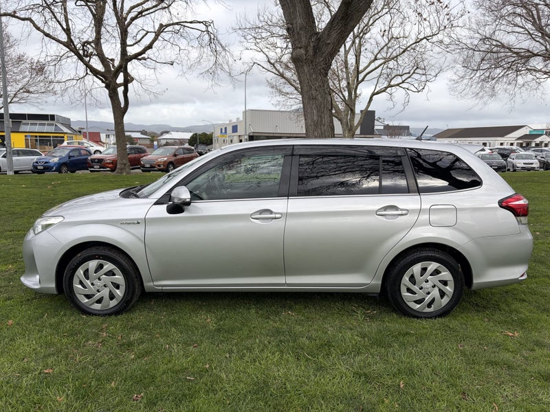2019 Toyota Corolla Fielder 1.5 Hybrid G Automa... image 5