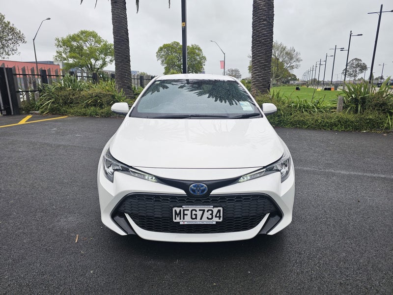 2019 Toyota Corolla GX 1.8P Automatic Hybrid SU... image 2