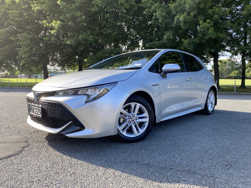 2019 Toyota Corolla GX 1.8P HV Hatch image 3