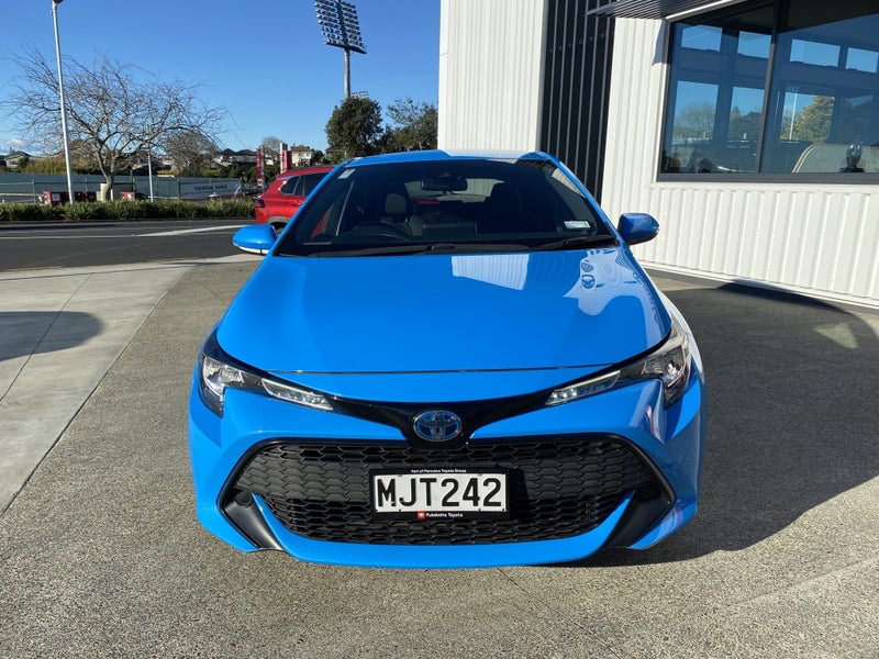 2019 Toyota Corolla GX 1.8P HYBRID Hatchback -... image 5