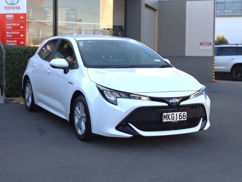 2019 Toyota Corolla GX HYBRID, Push Start image 1