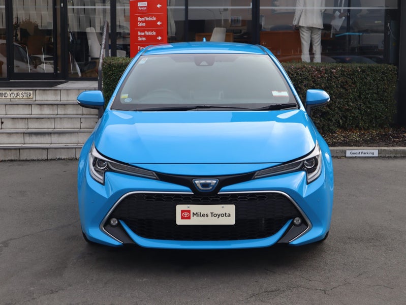 2019 Toyota Corolla HYBRID SPORT, Hatchback image 2