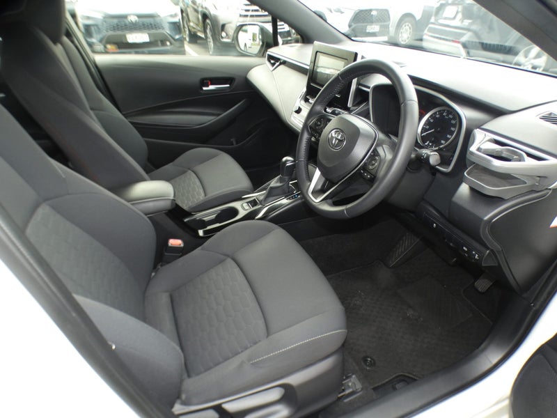 2019 Toyota Corolla Sport 1.8 Hybrid G image 2