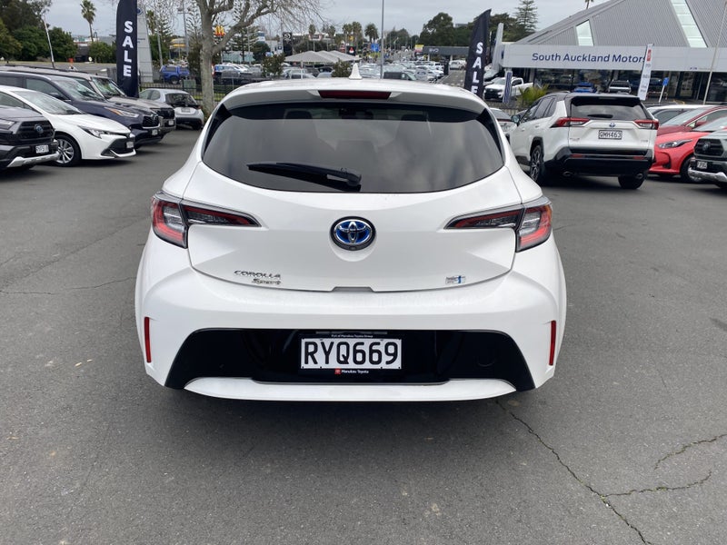 2019 Toyota Corolla Sport 1.8 Hybrid G 5 Dr Hat... image 3