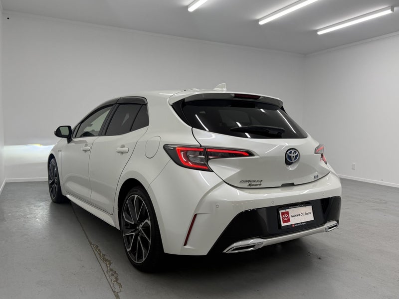 2019 Toyota Corolla Sport 1.8 Hybrid G image 2