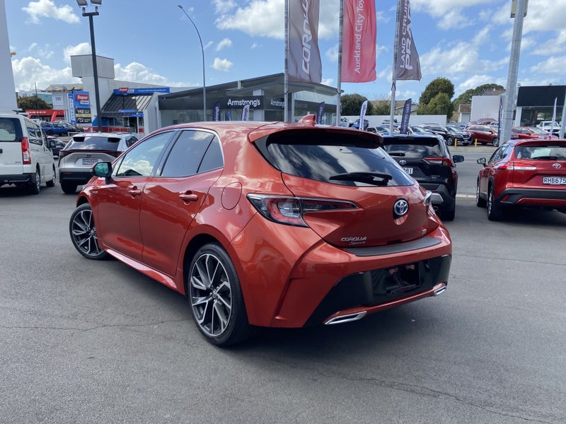2019 Toyota Corolla Sport 1.8 Hybrid G Z image 3