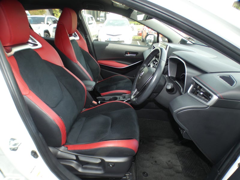 2019 Toyota Corolla Sport 1.8 Hybrid G Z image 2