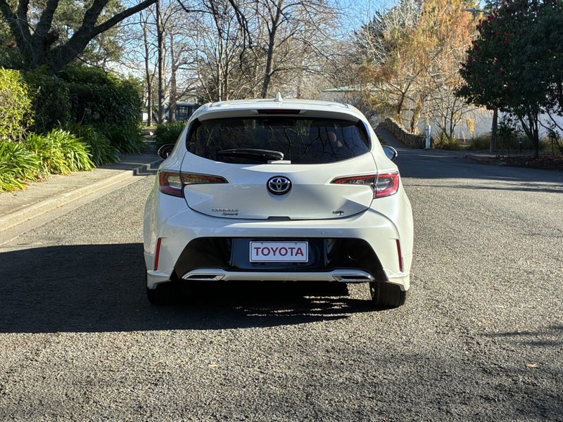 2019 Toyota Corolla Sport 1.8 Hybrid G (ZWE211H... image 4