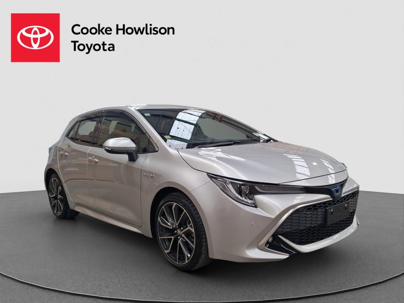 2019 Toyota Corolla Sport 1.8L Hybrid image 1
