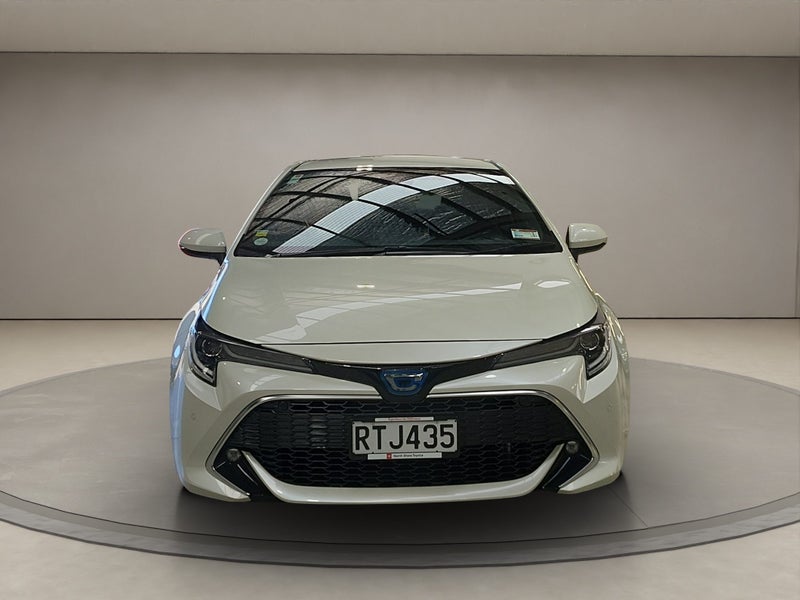 2019 Toyota Corolla Sport 1.8L Hybrid G FWD Hat... image 2
