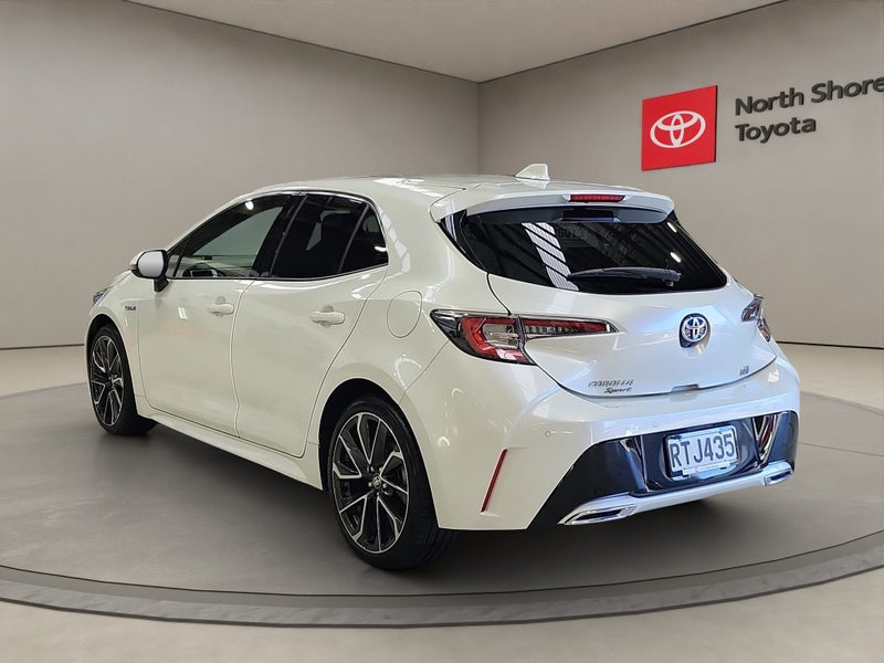 2019 Toyota Corolla Sport 1.8L Hybrid G FWD Hat... image 5