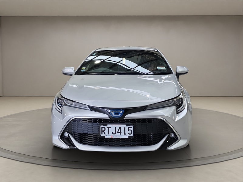 2019 Toyota Corolla Sport 1.8L Hybrid G FWD Hat... image 2