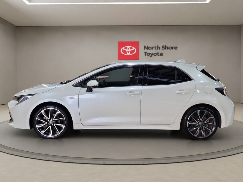2019 Toyota Corolla Sport 1.8L Hybrid G FWD Hat... image 4