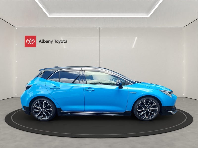 2019 Toyota Corolla Sport image 2
