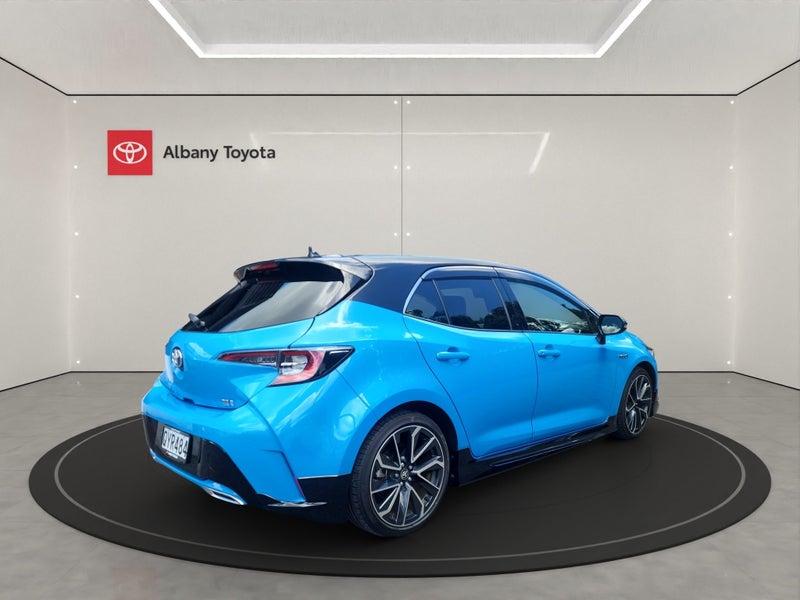 2019 Toyota Corolla Sport image 3