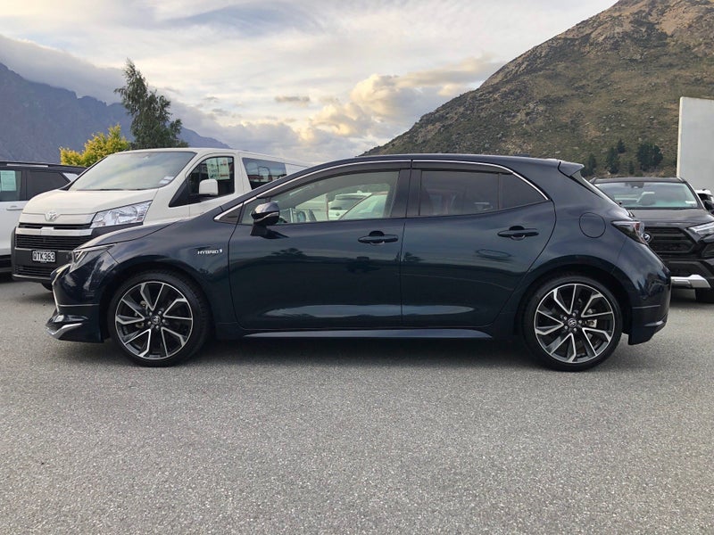 2019 Toyota Corolla Sport G Z Hybrid image 3