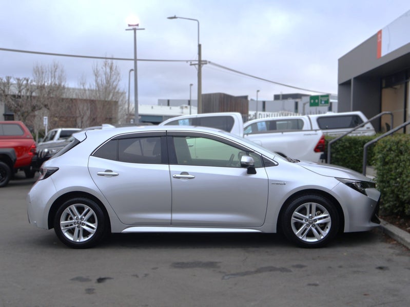 2019 Toyota Corolla Sport HYBRID G, Push Start image 4