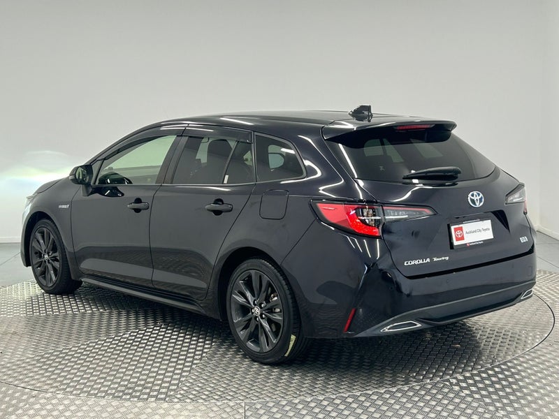 2019 Toyota Corolla Touring 1.8 Hybrid Wagon image 5