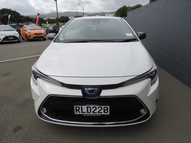 2019 Toyota Corolla Touring 1.8 Hybrid WxB 5 image 3