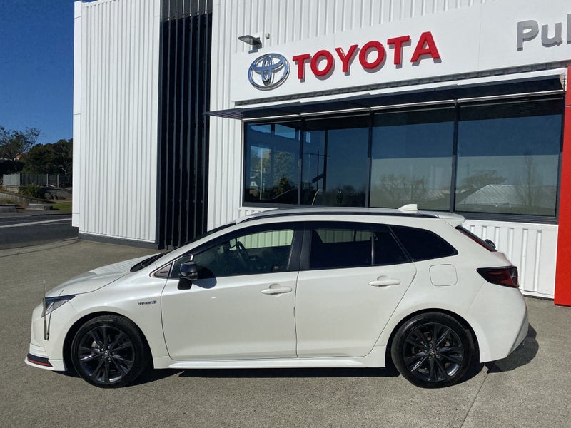 2019 Toyota Corolla Touring 1.8 Hybrid WxB 5 Dr... image 2